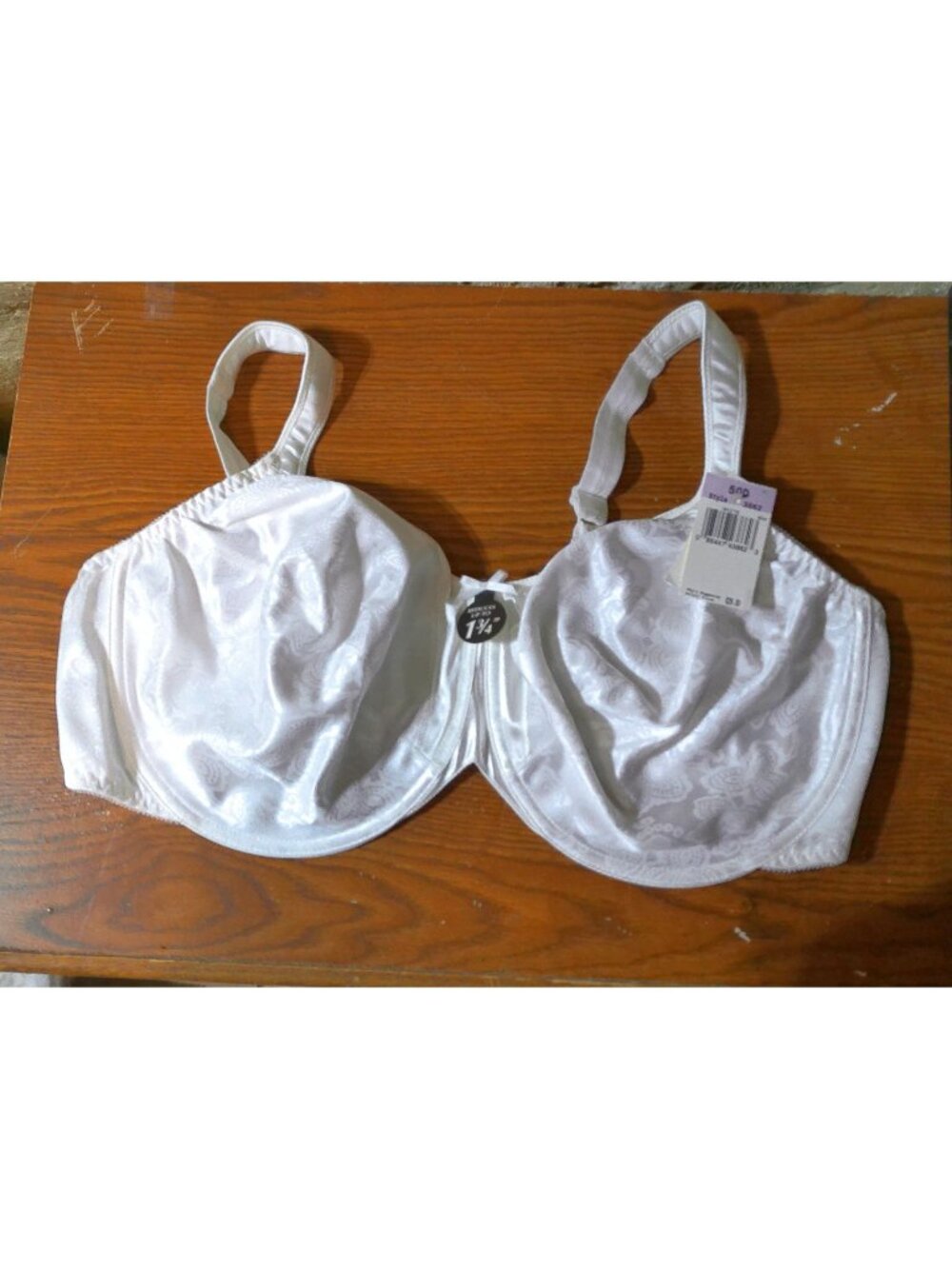 Bali Bra Underwire 50D White Reduces Padded Straps NWT